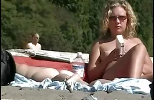 XXX N pega videos sexo oral de hombre a mujer