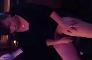 XXX Desnudo sorpresa para el cartero sexo oral entre lesbianas gratis