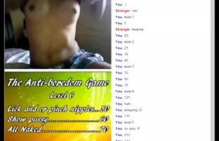 XXX Maki Hojo intenta trios sexo oral una enorme polla en su hinchada cereza