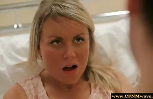 XXX POV pelirroja folla video de hombre haciendo sexo oral a mujer tetas grandes