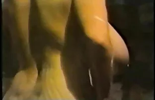 XXX Trabajando con el pie para un hermano videos de sexo oral para ellas
