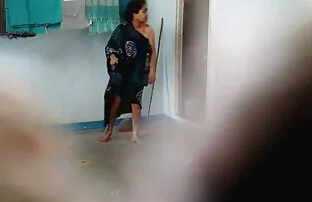 XXX Latina milf Sandra necesita relajarse después de videos sexo oral entre hombres un duro día en el trabajo