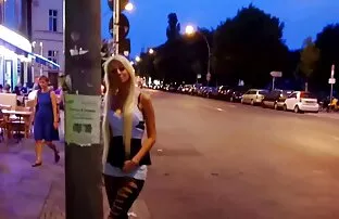 XXX Gigantesco consolador maldito amateur MILF lesbianas y sexo oral